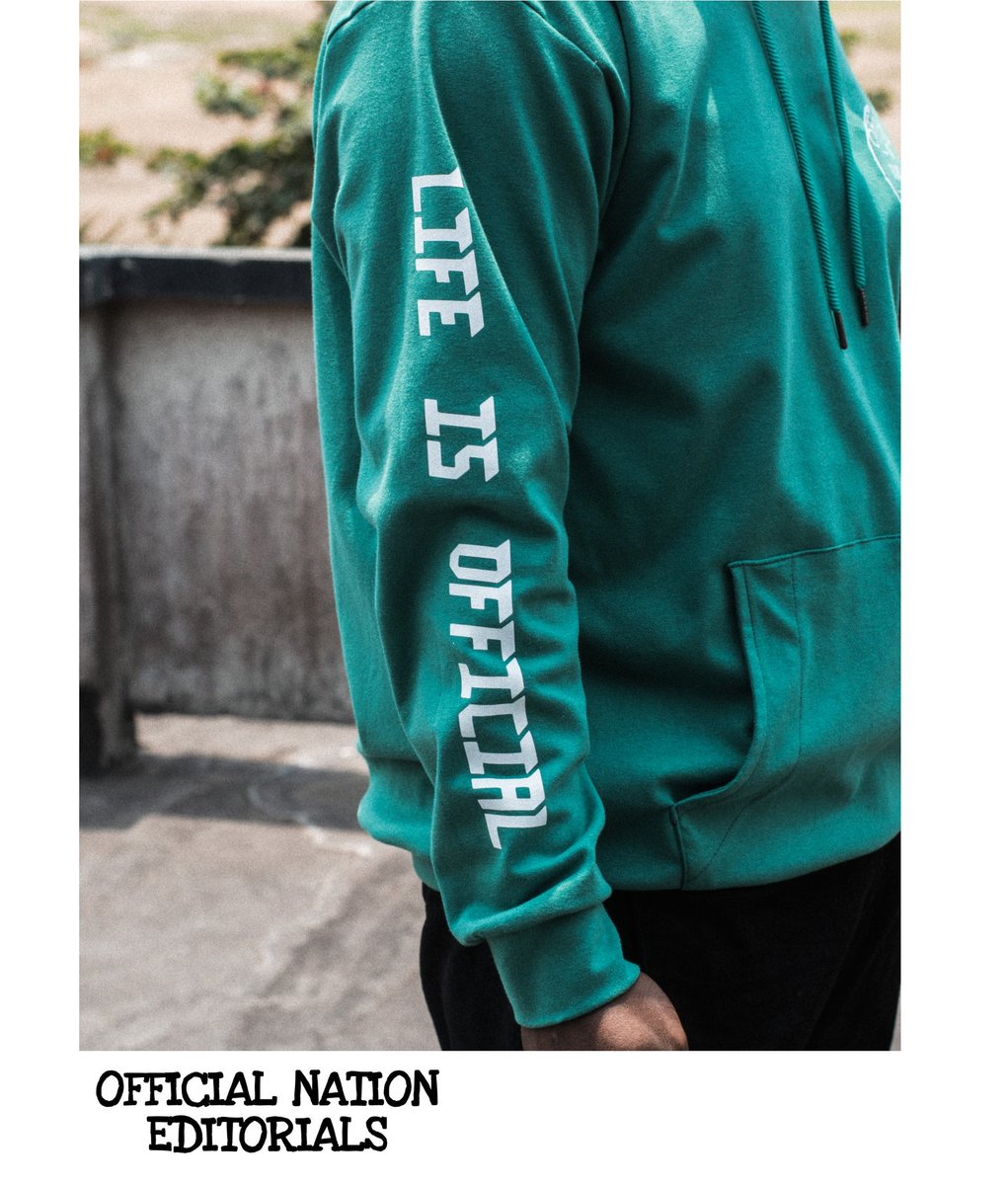 _Officialnation's tweet photo. #DWS21
OFFICIAL NATION ®️ Life is Official Hoodie off our Winter series collection #Downtownwinterseries2021 #OFFNAT #ON https://t.co/yMrdl65Iqw