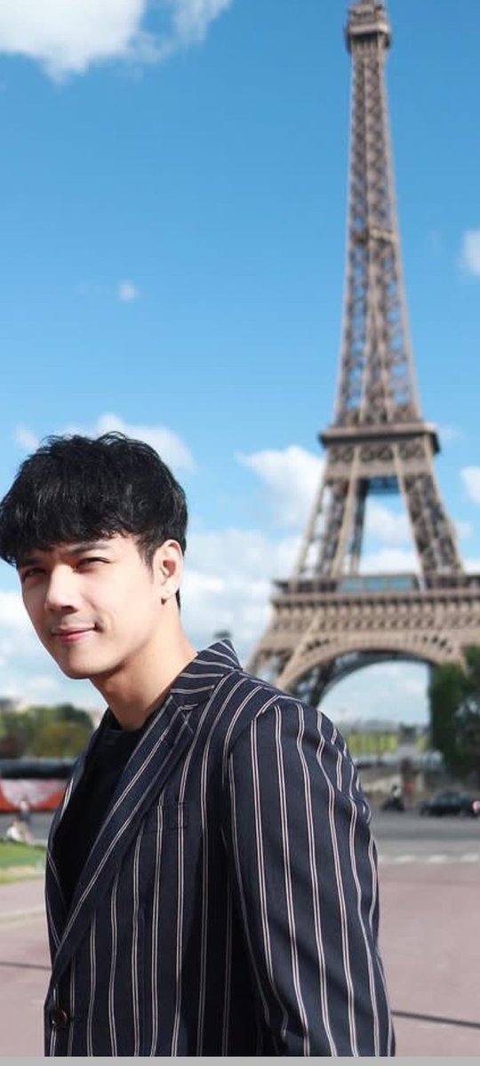 5T4wkQyMMDf5x9l's tweet photo. 🥳🥳🥳🎉#NickyNachatHBD #นิ้กก้อย🎉🎉 https://t.co/Dr8ySS110C
