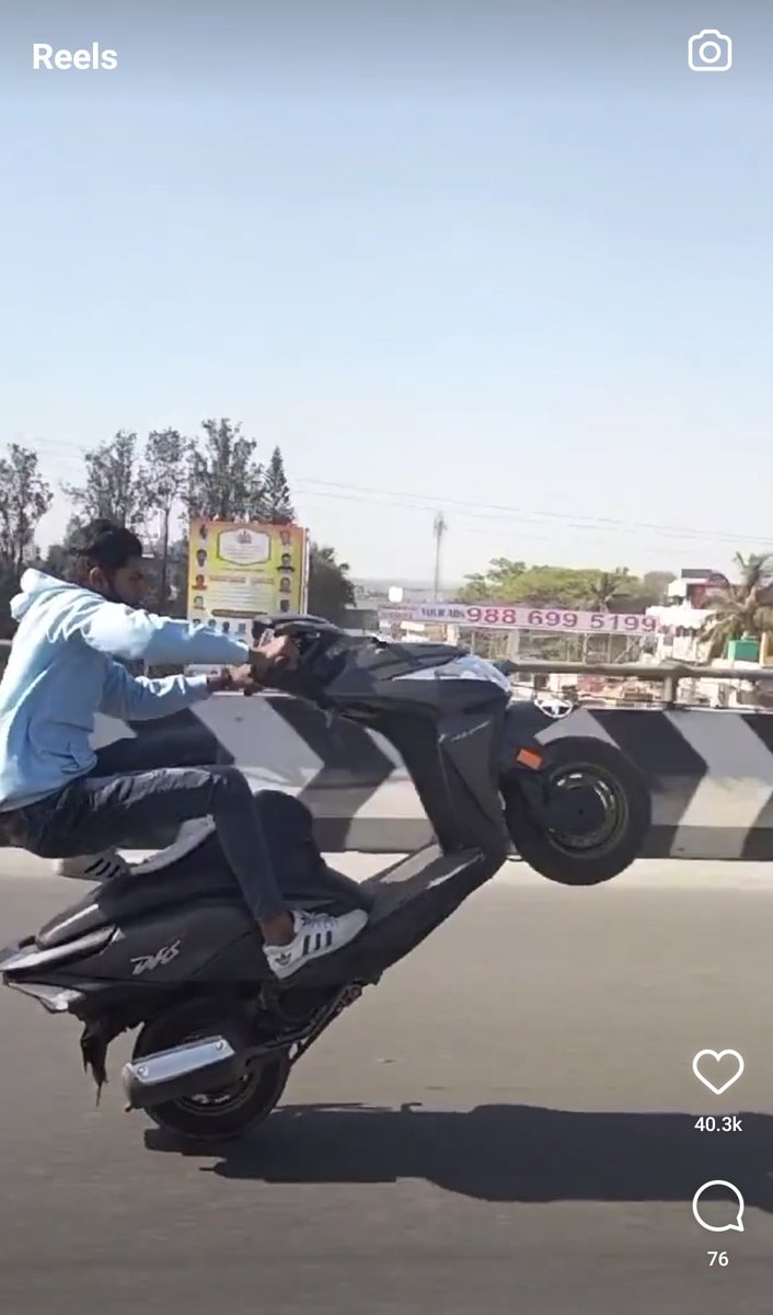 iam_suhaib's tweet photo. @btppubliceye @acpwesttrf how much safe Bangalore road are? KA02KC6305  https://t.co/MByyZiTgnU https://t.co/qVuuzeUsEA