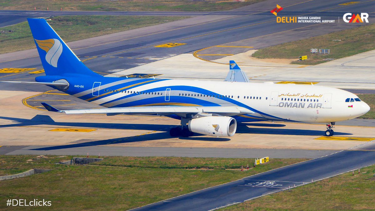 DelhiAirport tweet picture