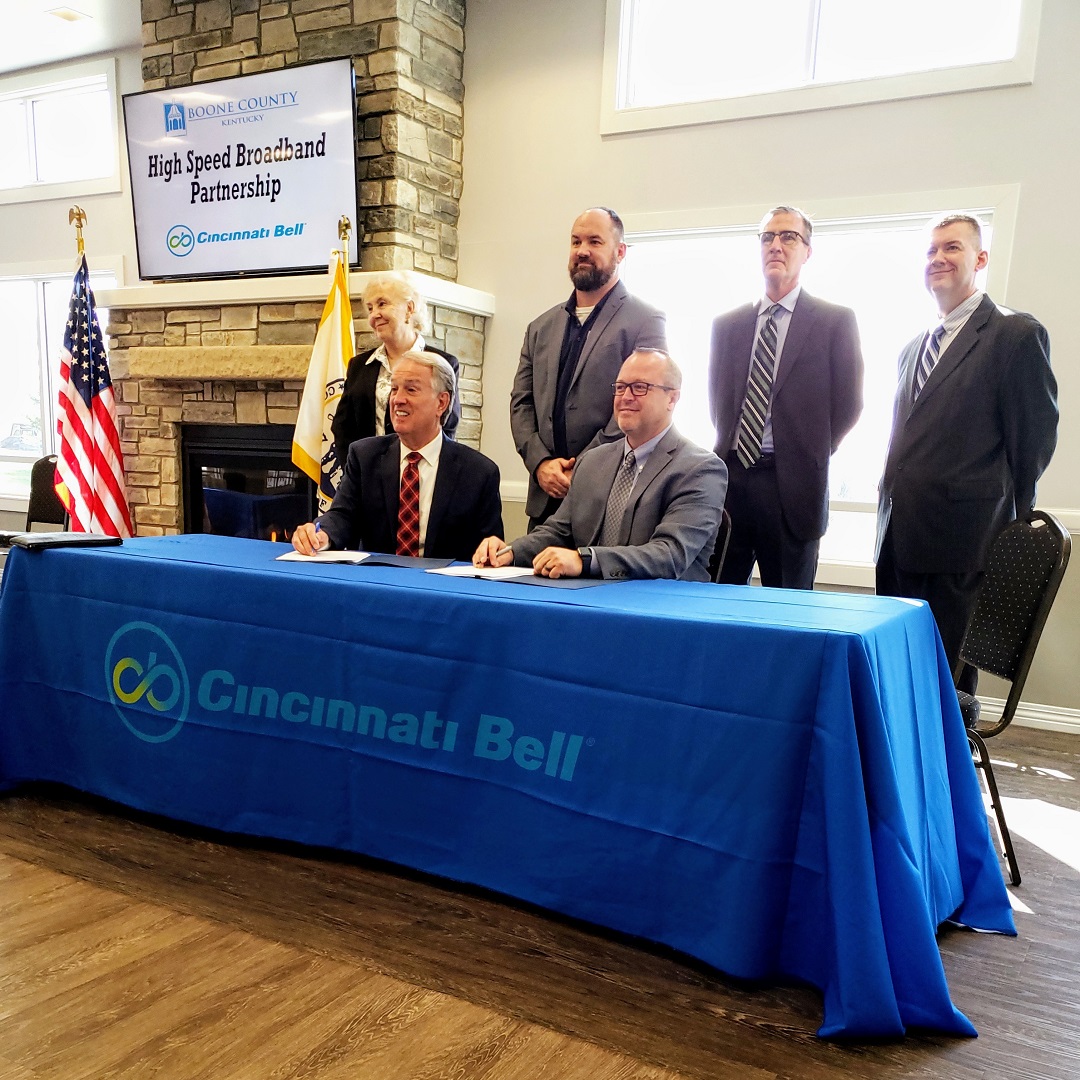 altafiber's tweet photo. Today, we are proud to announce our fiber expansion in @BooneCountyKy, which will bring high-speed internet to over 40,000 businesses and consumers. UniCity, our smart city division, will also provide improvements to the county's public Wi-Fi infrastructure. #ItsInOurFiber https://t.co/BFdowXwmR7