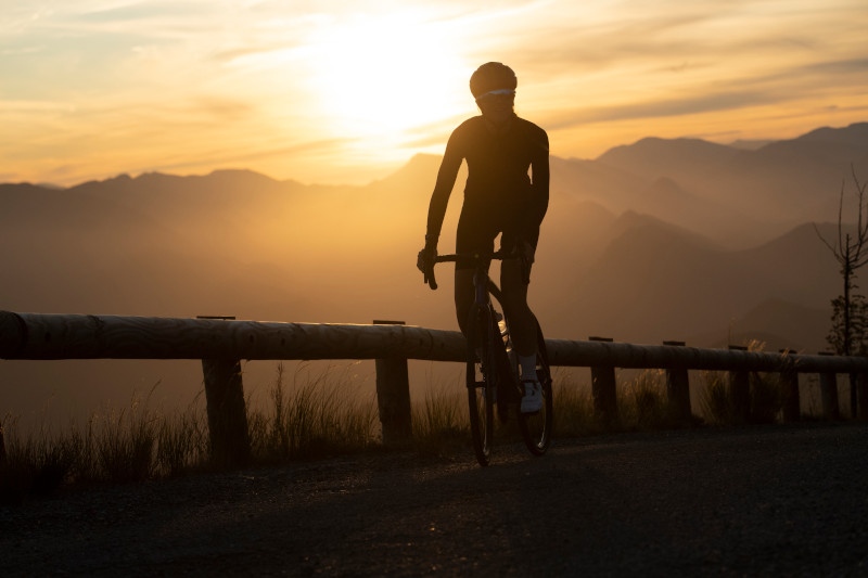 Some mid week #roadbikelife inspiration from Trek bikes. 

We have some great models in stock such as the Domane SL 4, 5, 6, 7 and Etap 🚴‍♀️ 🚴‍♂️ Get in touch with us to chat all things road bikes! 

#roadbike #roadbikeinspo #sunsetride #roadbikeuk