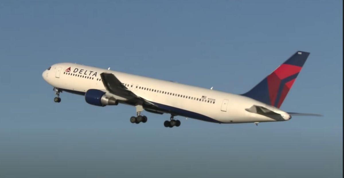 DanielDougherty's tweet photo. The #techindustry always knows what the #future will be but #Delta is not convinced. #datavisualization #technology #businessoutcomes #transformation
https://t.co/4RT7AYYxCh https://t.co/MFJZ5rWLH3