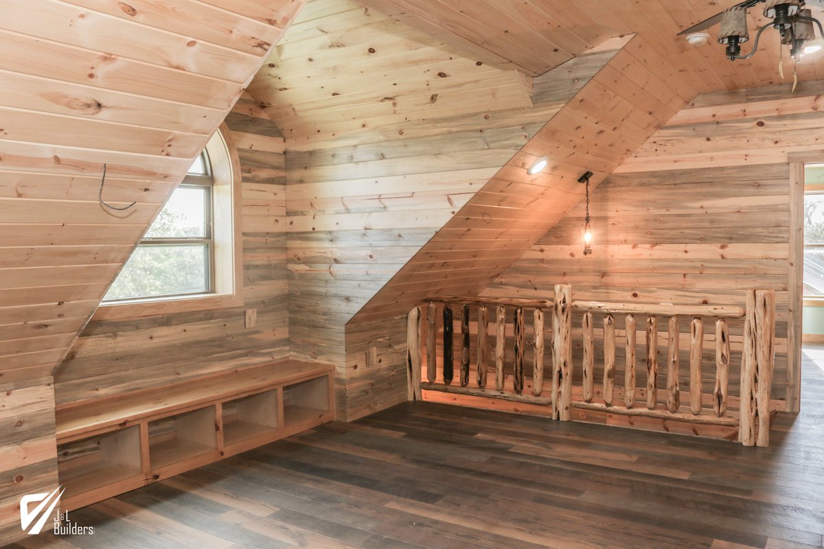 jlbuildersllc's tweet photo. Ohh, the bedtime stories to be shared in this little nook; truly a sanctuary for relaxing moments π₯°π
#jlbuildersllc #customloghome #cozyvibes #woodwork https://t.co/KFPB9ZYLW7