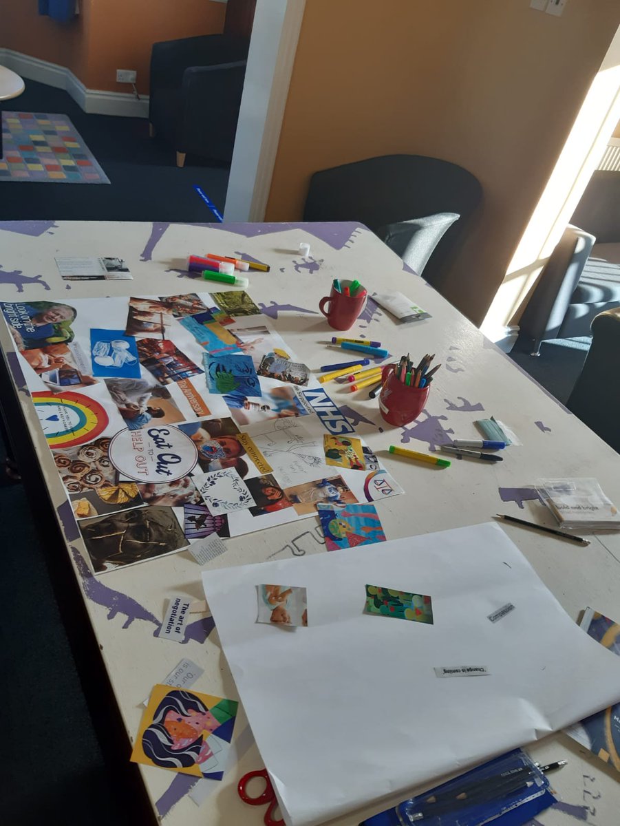 SouthviewAP's tweet photo. Reflecting on the year, thinking about what's helped us to cope, what's it been like, what we have missed, stand out moments. Family support is paramount, enjoyed the exercise together thanks @tiarp97 #DayOfReflection #grateful #lockdownanniversary #OneYearOn https://t.co/ju3pLjLOnY