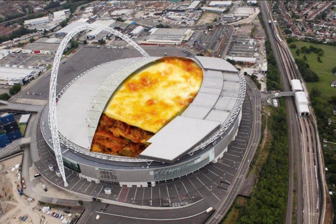 wembleystadium's tweet photo. 🚨 It has been a whole year since confidential information relating to a large-scale food production project being undertaken at the Stadium was leaked. After numerous requests for comment we now in a position to confirm that it is, in fact, crispy. #WembleyLasagne https://t.co/QOBjdaPDoZ