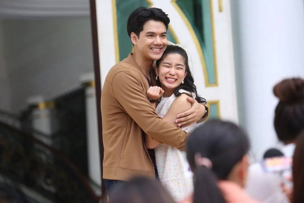 Dol33489156's tweet photo. HBD🎂🎂🎂
 #NickyNachatHBD #นิกกี้ก้อย https://t.co/a7ohDluHxo