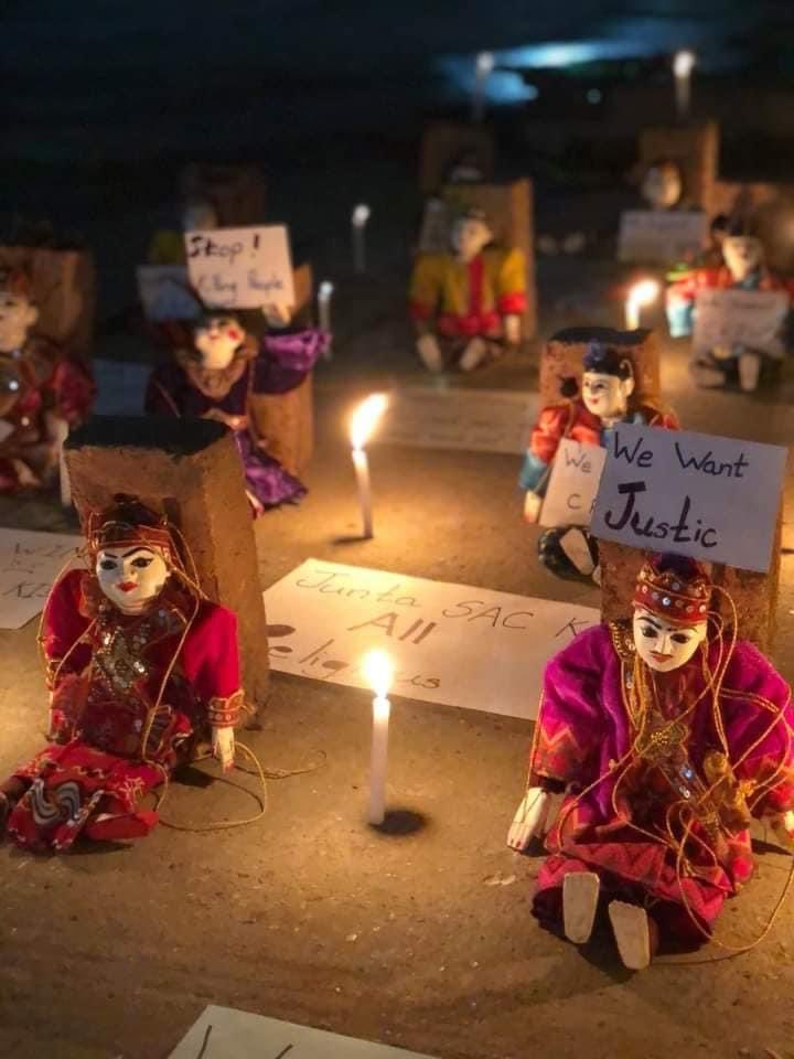 HayMarKhin5's tweet photo. Puppets Strike in Yangon ( North Okkalapa )#Mar24Coup #WhatsHappeningInMyanmar https://t.co/xGWuLxBL8k