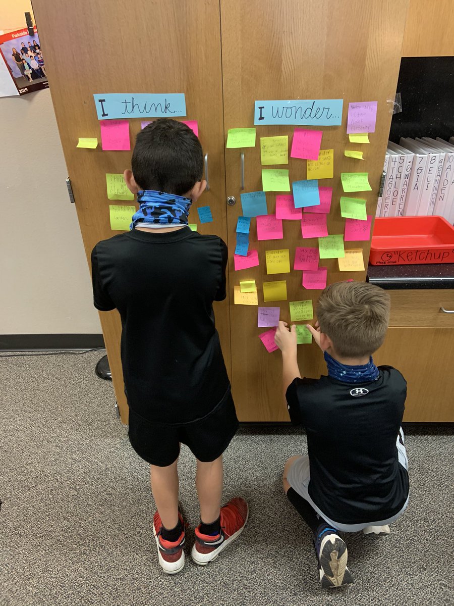 hhoffman512's tweet photo. We’re building aquatic habits and today some pond snails moved in. To quote one student: “I could watch these snails all day!” It lead to great conversations and even more questions. #Parksidestrong https://t.co/uFh59XNr9m
