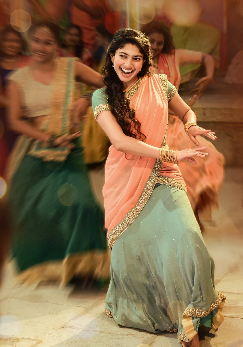 TrendsChaitu's tweet photo. #AyPilla - Melodious
#NeeChitram - Emotional
#SarangaDariya - Vintage Folk
☑️
Now It's Time For #EvoEvoKalale - Energetic Rain Dance
@pawanch19 ❤️🙌
@chay_akkineni #NagaChaitanya
#LoveStoryLoveStoryOnApril16th https://t.co/6eX6iAd6Nx