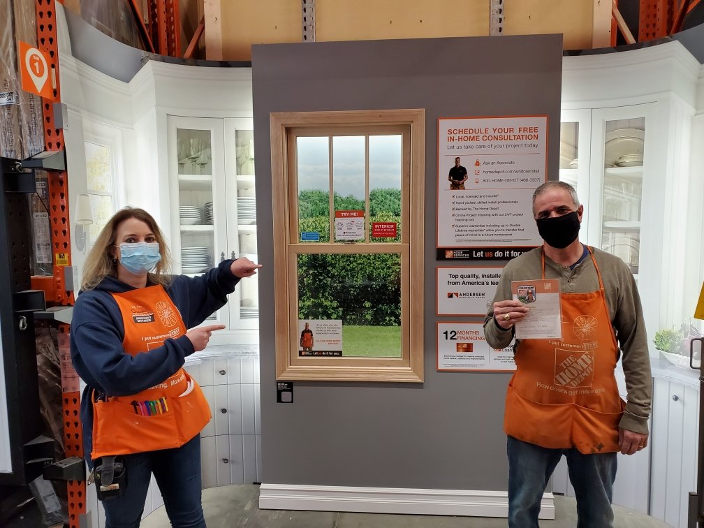 ChanelBoudreau's tweet photo. And yet another window lead sold!!! Great job Ted in hardware adding to the store $8900!!! Keep up the awesome work!!@bryan_robie @mwrebmann @MungovanMark @Scott_Wodicka @trayvan25 @BuffaloHdis @thd1287 @MichaelPrezios3 https://t.co/Glql9ZGHGT