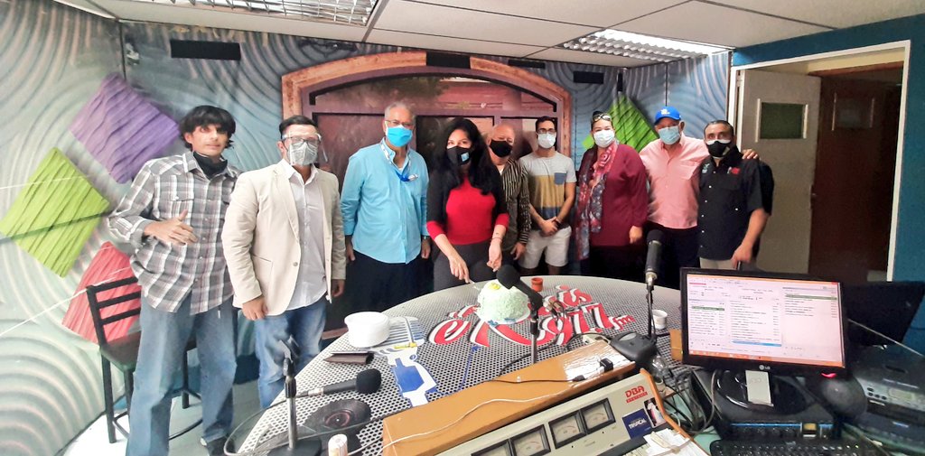 williamsAmaya's tweet photo. Celebramos #27años de #Extasis977FM #Radio #Tachira https://t.co/8MlEMXVeUp