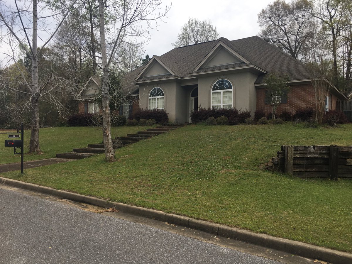 An Elmore County sheriff’s investigator made a promise to Thomas Whitehurst 5 years ago. That promise was fulfilled Tuesday morning  with his arrest on a murder charge. WSFA 12 News at 4/6/10.