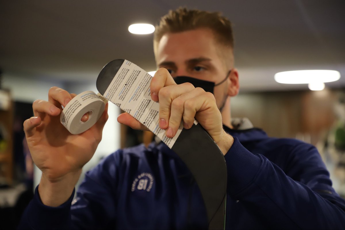 JoeSmithNHL's tweet photo. Also in weekly @TBLightning column, how the team put together the “miracle” of their #TweetTape gesture to connect with fans. And how an @NYIslanders fan made it happen, with @Athletics now copying the idea. “It literally made my day.” https://t.co/akdEqvPHqQ https://t.co/SwwQchsV2Y