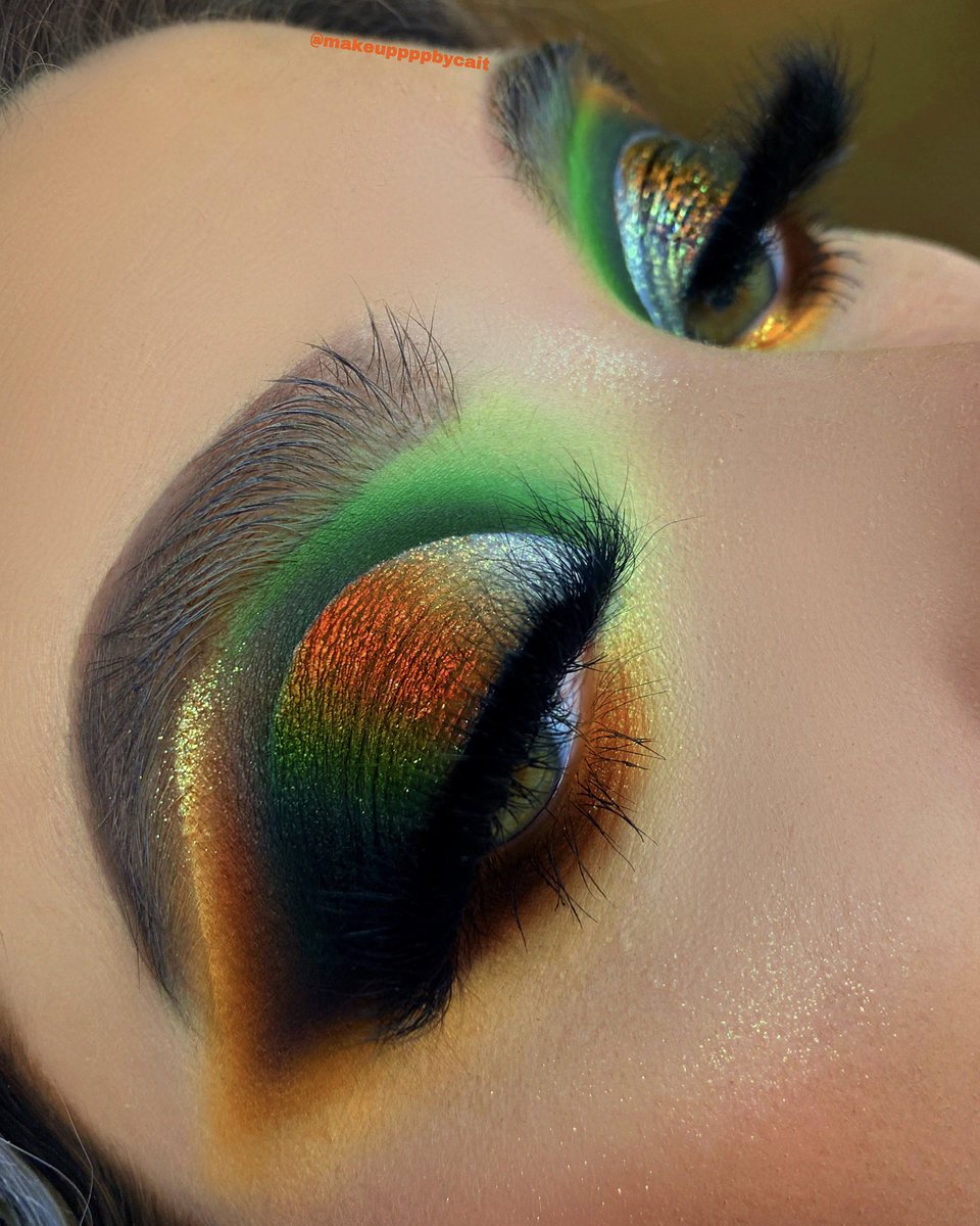 makeuppppbycait's tweet photo. ✨🍀 luck of the Irish ☘️✨ 
https://t.co/Hs4psB6rol 🧡 https://t.co/SgwZZ0RuVH