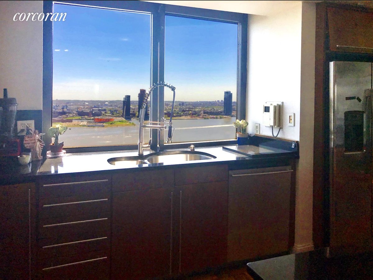 rec4success's tweet photo. FEATURED SUBSCRIBER'S LISTING OF THE WEEK: This week we feature a 4 BD/4BTH combined condo at 630 First Ave, 32CD, NY, NY via our subscriber Vanna Petry at @corcorangroup. Check it out at https://t.co/rBfI7QOjIN #subscribersupport #featuredlisting #nycrealestate #realestateagent https://t.co/L9FCsVDlsX