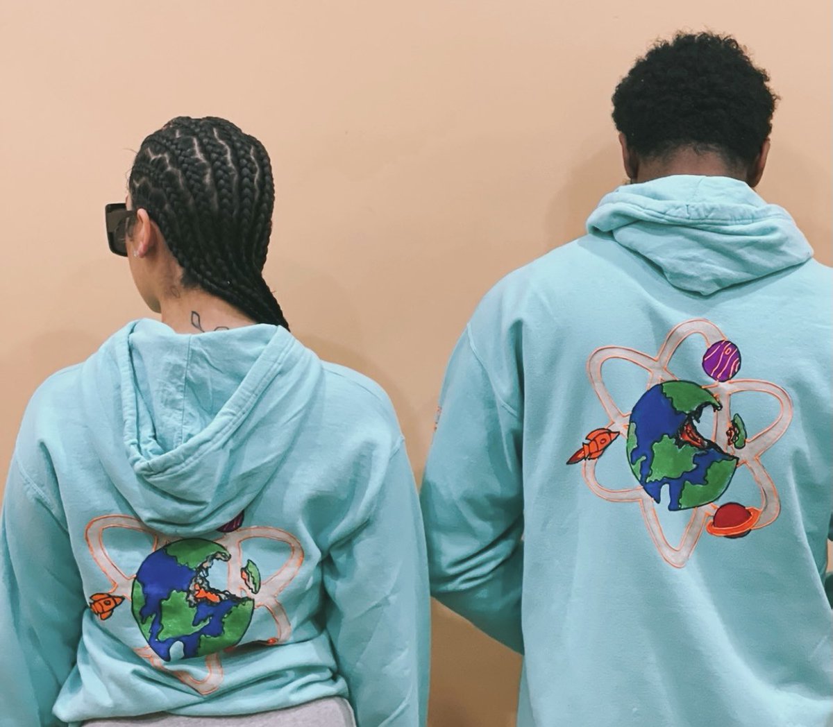 Woodstock_D's tweet photo. This Friday
#Ncbu🅰️pparel 🛸🌎 https://t.co/JDgQL5gOWJ