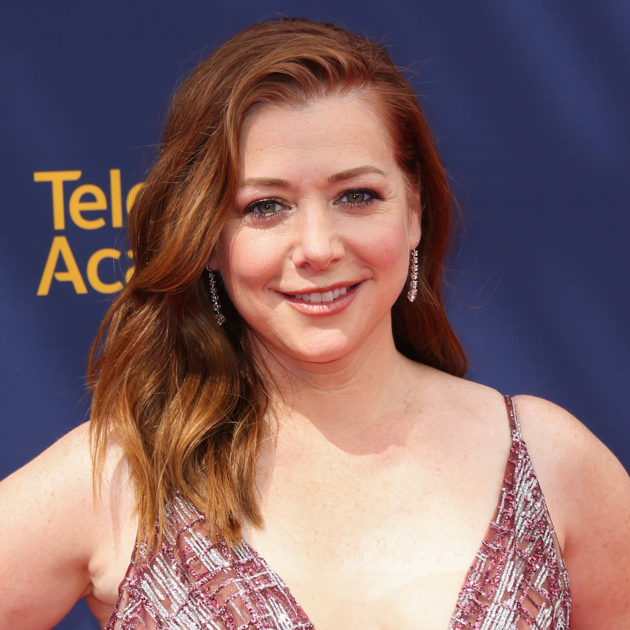Happy Birthday to the beautiful Alyson Hannigan 