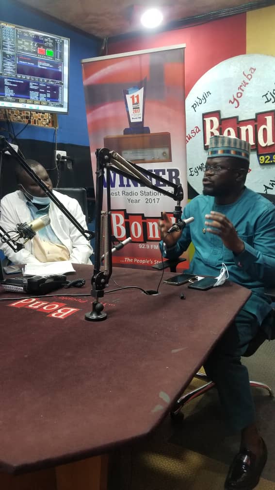 Lagferry's tweet photo. Managing Director/CEO LAGFERRY during a live interview on a Lagos State Government sponsored programme " Eko ile" at Bond FM 92.9
#Lagferry.... Sailing You Safely
#ForAGreaterLagos
@followlasg @jidesanwoolu @drobafemihamzat @dr_oladeinde @Mr_JAGs @positivebaqi https://t.co/2x0ph5C5LS
