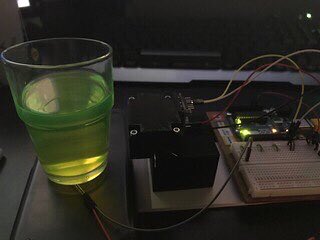 iGEMConcordia's tweet photo. The HARV Microgravity simulator now has a fluorometer to quantify gene expression in real-time. From the @ginacodyschool Engineering Capstone team : Emilio Gonzalez, Tong Yu, Jalen Charette-Wells, Michele Cinquino, and Justin Campanelli.  @concordiauniversity @igem_hq #SynBioApps https://t.co/Sd5wv6cGII