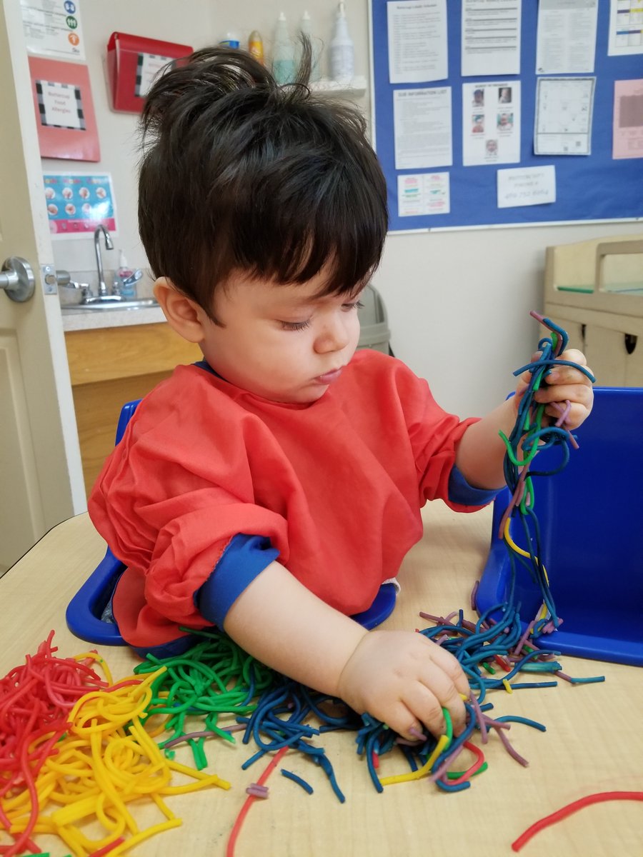 devyn_gober's tweet photo. It's ok to play with my food if I'm learning while I'm doing it..right? Sensory activities are great ways for young learners to explore the world.
Now is a great time to get in on the fun! Enroll at an ECCC now! @stacie_burk @PrincipalEwing #PISDECCC https://t.co/XKBl1KrZY5