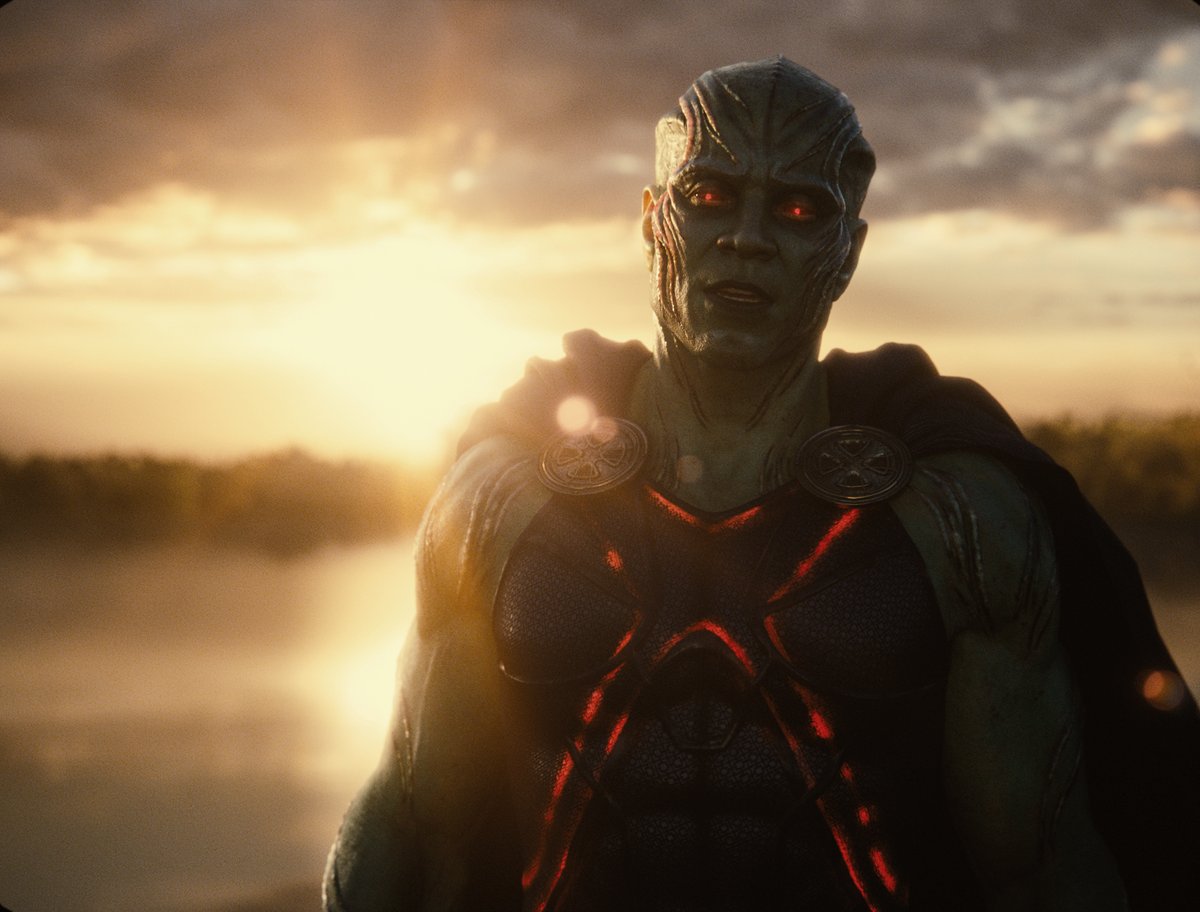 Who wants to see our VFX showreel for <a href="/snydercut/">Zack Snyder's Justice League</a> today? Retweet for YES! #snydercut #scanlinevfx