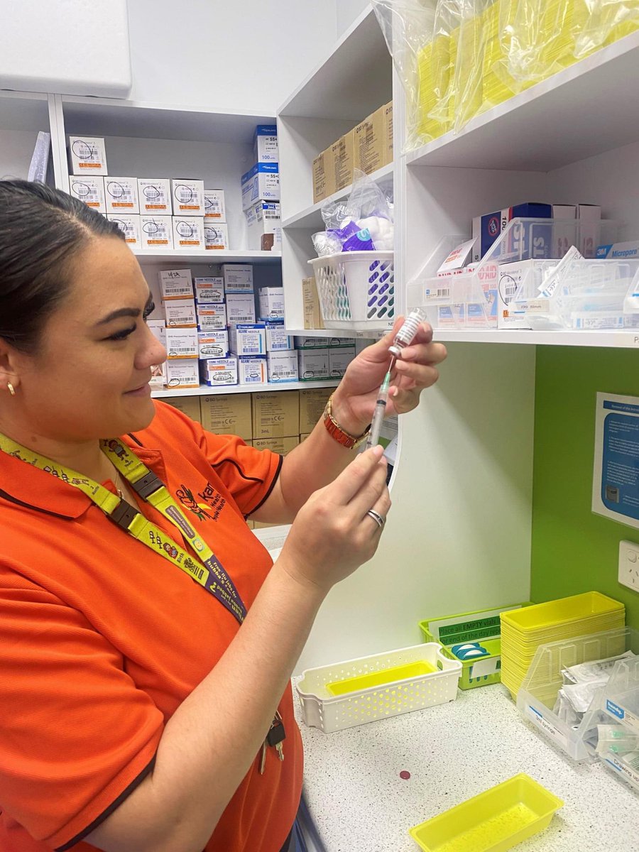 KambuHealth's tweet photo. Registered Nurse, Kym Monzari, getting ready to administer the COVID-19 Vaccination to a patient. 

COVID-19 Vaccine is now available at the Booval Respiratory Clinic. Call 3436 5680 to book your appointment. #kambuhealth https://t.co/O0EX5u1uHv