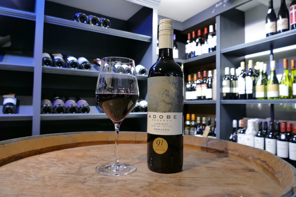 🥂 It's #wineoftheweek Time! This week Yolly has picked out the Adobe Reserva Carmenère, Colchagua Valley (Organic) 2019!

👋 Pop into our Stockbridge shop or order online here: bit.ly/3cjppRB

#wine #winelover #winetime #winepairing