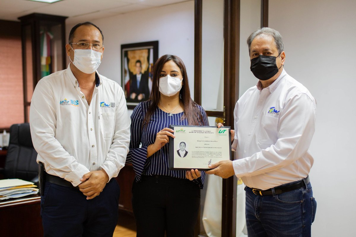 UTMarTVinc's tweet photo. UTMarT reanuda la entrega de Títulos

Con Educación #TamCrece y en un esfuerzo coordinado del Gobierno del Estado de Tamaulipas y la Secretaría de Educación, fueron entregados títulos a egresados de la Universidad Tecnológica del Mar de Tamaulipas Bicentenario.

#TodosSomosTam https://t.co/JotKZBWyFI