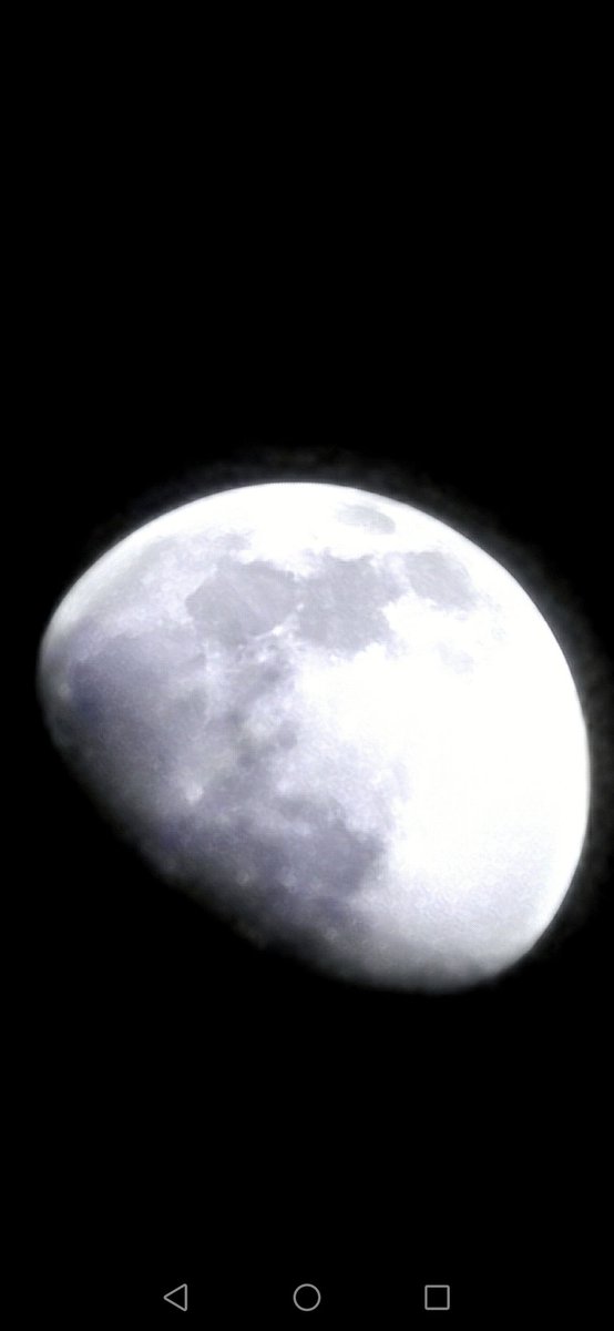 samwoki's tweet image. What a phone south wales #lauratobin #bbcwales #wales #amzing #daybreak #susannareid