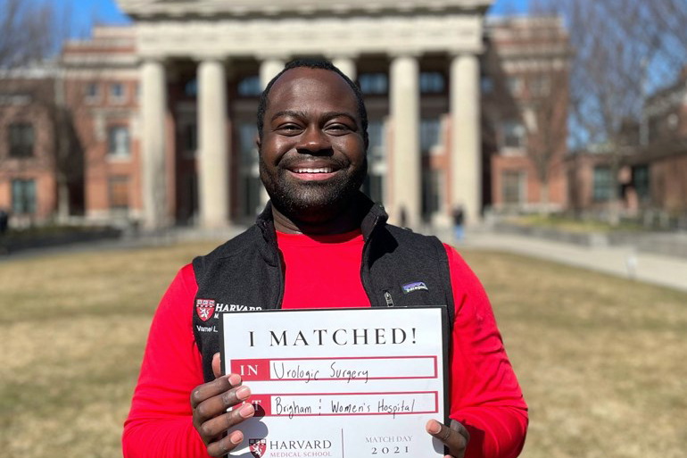 Harvard University tweet media