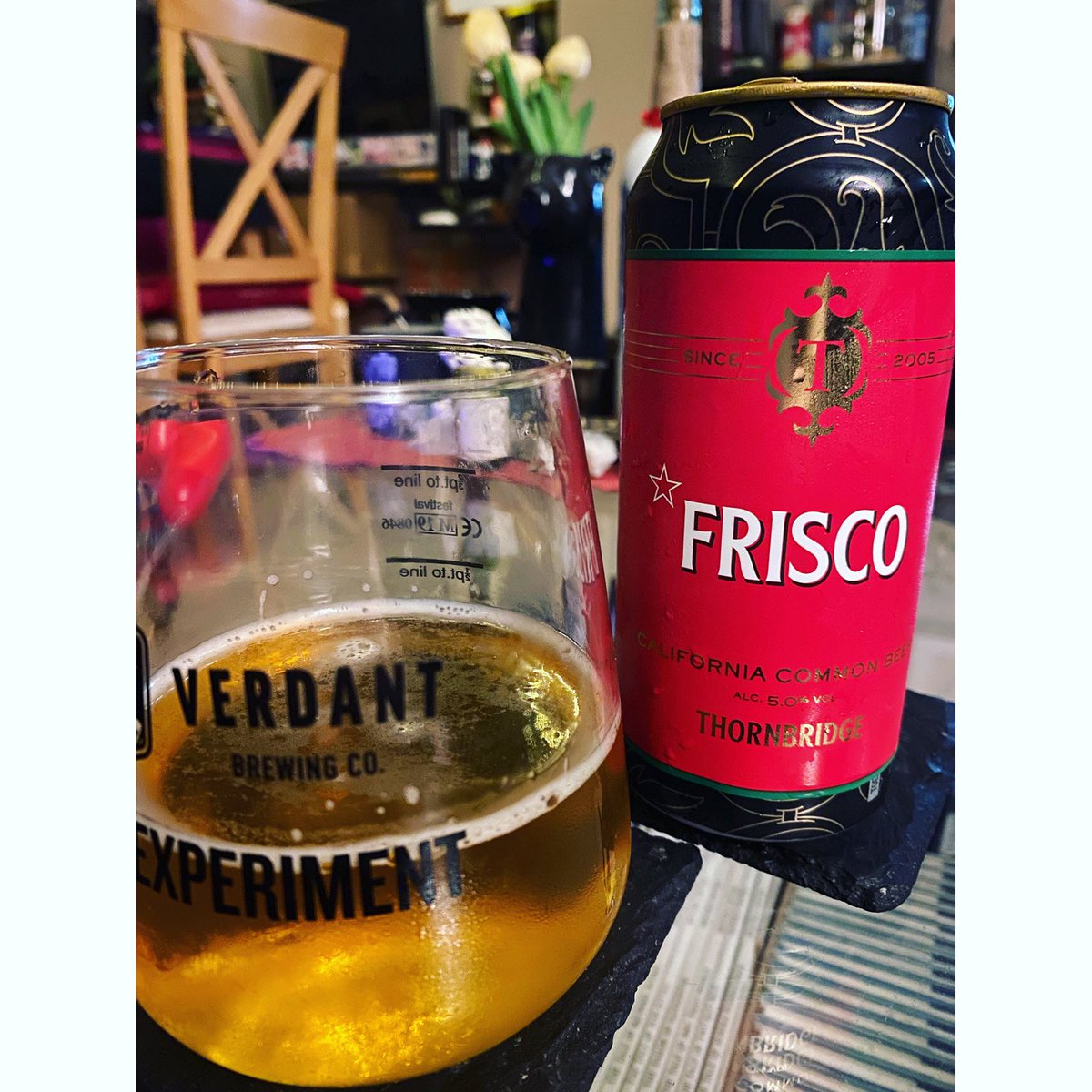 2humans2thirds's tweet photo. • @thornbridge ~ Frisco ~ California common beer ~ 5%
Thornbridge are a staple in the craft beer world. No nonsense beers brewed brilliantly.
This was a light and citrusy, with a gentle bitterness.
Will enjoy again.
Cheers 🍻
#anotherbeerreview #THTT https://t.co/82RBzRxpAu