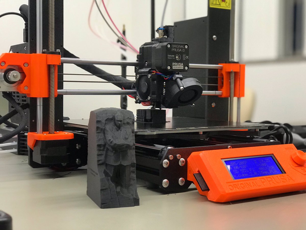 EIU_CSI's tweet photo. Do you have a project that involves 3D printing? We have 2 3D printers available at the CSI lab @ the lower level of Booth Library 3p.m to 8 p.m Sunday to Thursday.
#eiu #3dprinting #artwork #boothlibrary https://t.co/NPUozIJu8Y