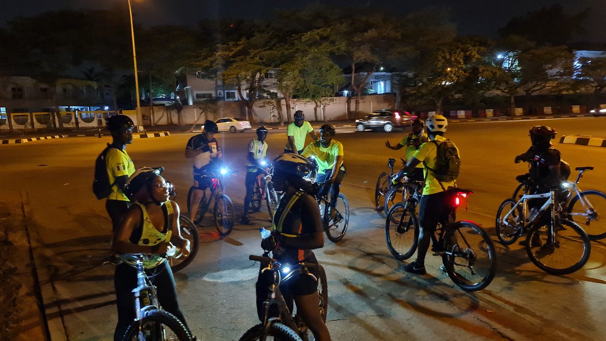 KolaOLADELE's tweet photo. Lovely Wednesday evening ride with @ChaingangA . Mad climbs, crazy downhills! https://t.co/DXZOO4Xbnb
