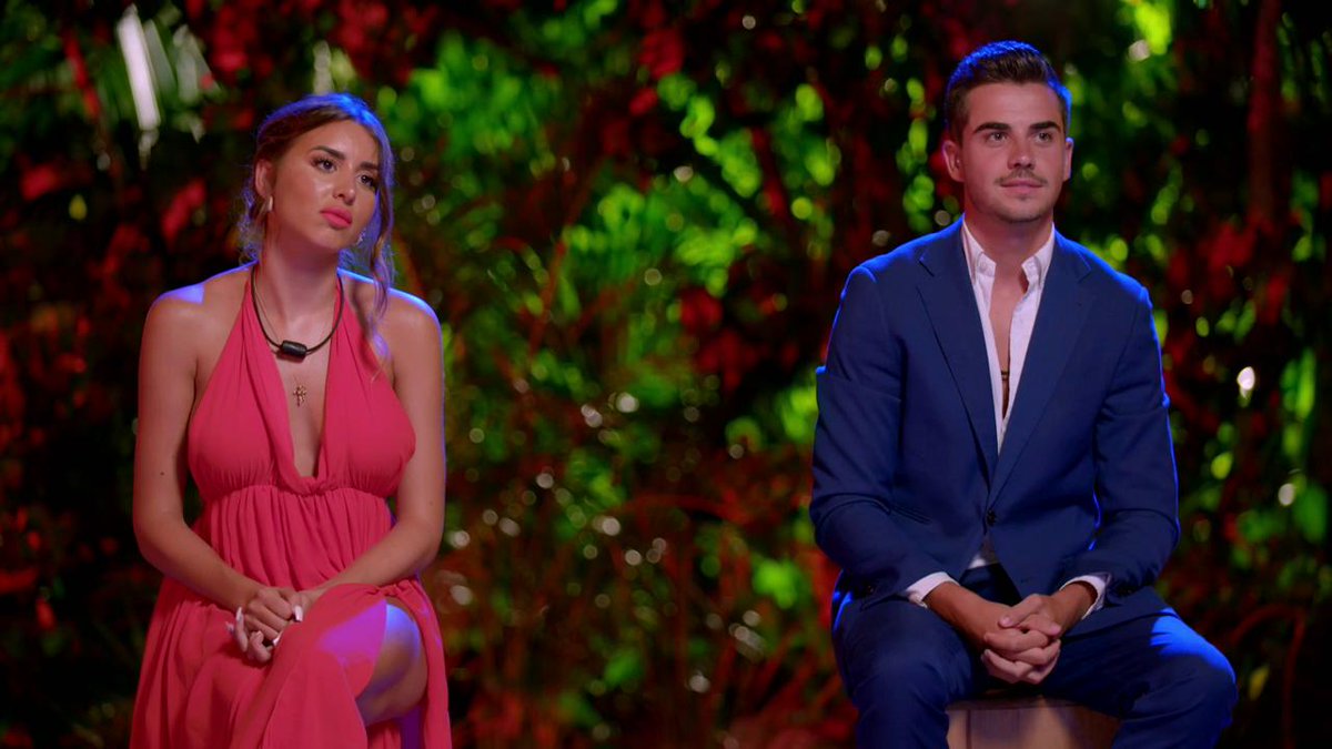 islatentaciones's tweet photo. ¿De qué lado estáis? 

🔁 Marina
❤ Jesús

#LaIslaDeLasTentaciones12 https://t.co/aRYuaXgbVm https://t.co/3TJuvJbdoy