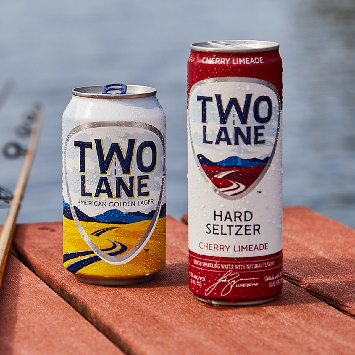 TwoLaneBrewing's tweet photo. Whether you’re sittin’ on the couch or sittin’ on the dock, Two Lane is perfect for just about anything. #twolanelager #twolaneseltzer https://t.co/u4i9wPg5cS
