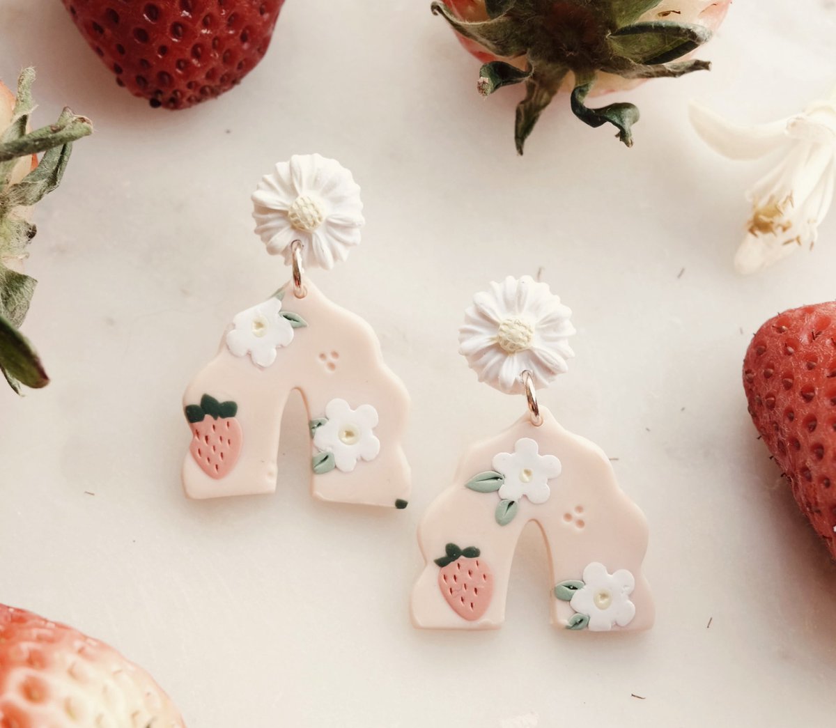 The Slab     🍓     The Earrings