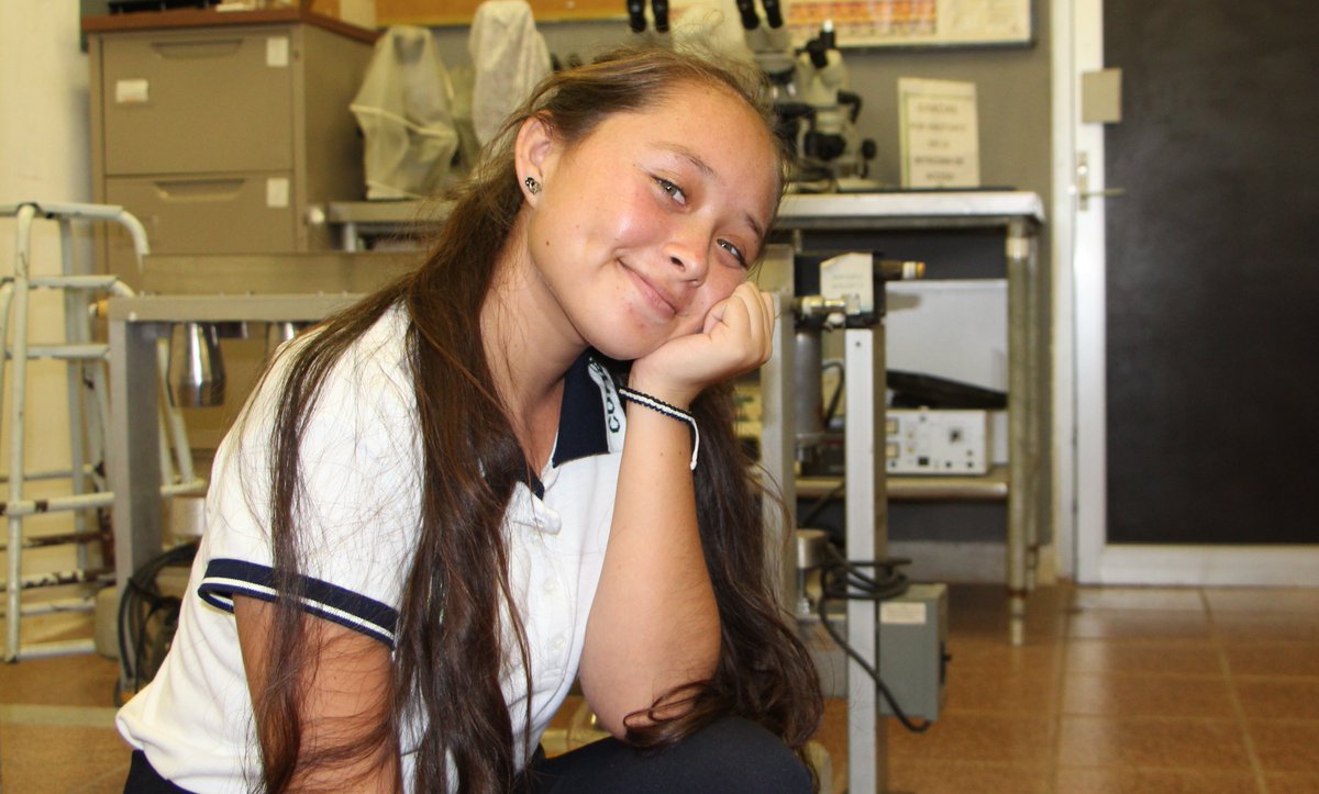 Felicidades a nuestras alumnas Beatriz Chi y Yohana Cruz, por obtener el primero y segundo lugar respectivamente en el evento de  𝗜𝗻𝗳𝗹𝘂𝗲𝗻𝗰𝗲𝗿 𝟮.𝟬 𝗖𝗢𝗡𝗔𝗟𝗘𝗣 "𝑻𝒂𝒍𝒆𝒏𝒕𝒐 𝒇𝒆𝒎𝒆𝒏𝒊𝒏𝒐 𝒒𝒖𝒆 𝒅𝒆𝒋𝒂 𝒉𝒖𝒆𝒍𝒍𝒂” 
#EsteEsElNuevoConalep #PrimeroConalep