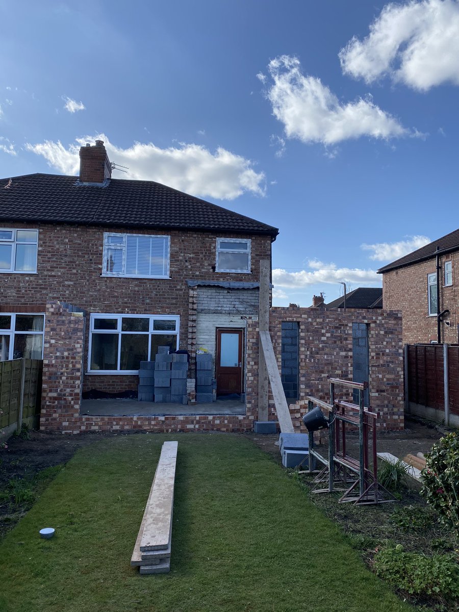 BrickworkM20's tweet photo. Ready for the steel in Sale
#brickwork #homeextension #southmanchester #builders https://t.co/EJ5uDynrvw
