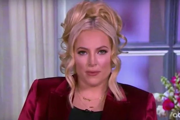 youonlyLIBonce's tweet photo. No one has ever wanted to be fired from a job more than Meghan McCain’s hair stylist https://t.co/gQm7p2Oiwn