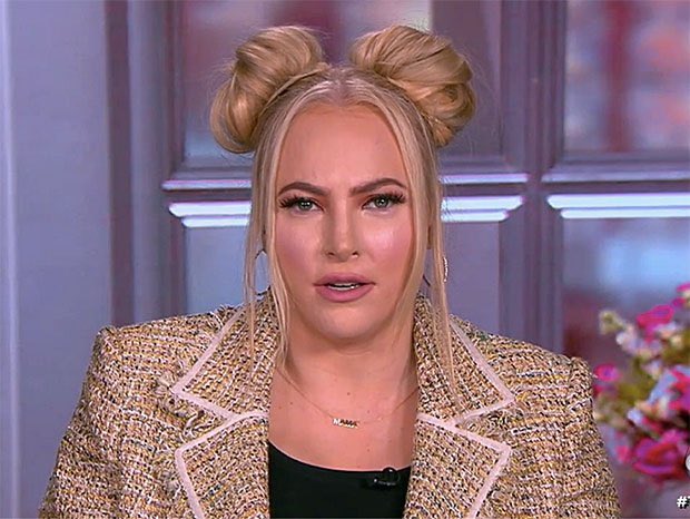 ReignOfApril's tweet photo. Relatively serious question: Have we determined who Meghan McCain’s hairstylist is for the show? Because I’d like to send them an Edible Arrangement or something. They wake up and choose violence EVERY weekday. This wasn’t today but this is a choice, honey. https://t.co/GZcwwxxaV1