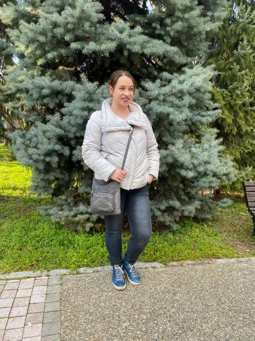 In the park #Belgrad 🇸🇰 #selfie https://t.co/91PotvSM2B<a href="/tag/belgrad"class="tags">#Belgrad</a><a href="/tag/selfie"class="tags">#selfie</a>