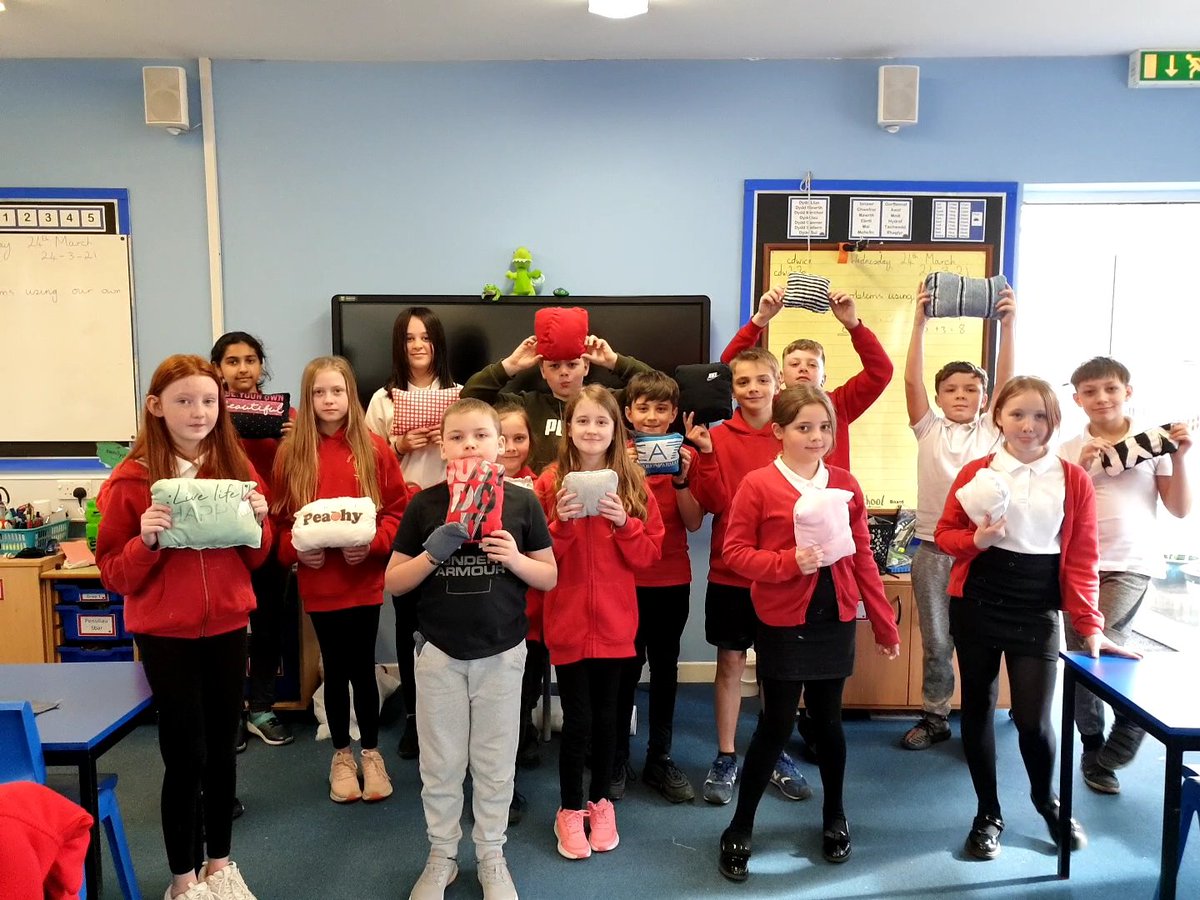 Our 'make do and mend' inspired cushions, all hand sewn! 😃🧵🪡 Great job #year6@caedraw