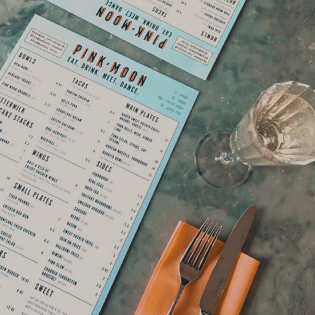 Limited tables available for Bottomless Brunch on the 22nd May (1st Saturday back). Book now by hitting the 'reserve' button ion our profile! 🥂✨