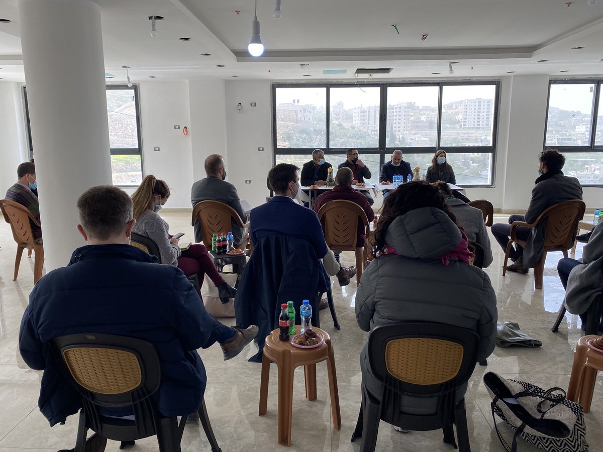 RepCanadaPA's tweet photo. Le Canada, avec d'autres pays, s'est joint à une visite au village palestinien d'Al Walajeh aujourd'hui, où 38 maisons et structures risquent d'être démolies, mettant de nombreuses familles en danger de déplacement. https://t.co/MLMUqN6Q7N