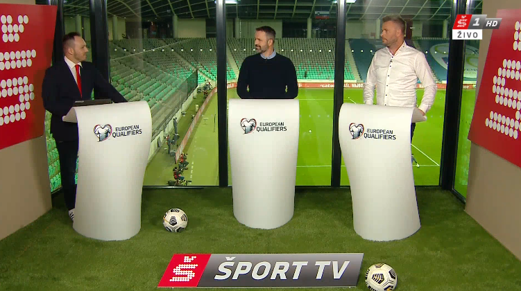 SportTVSlovenia's tweet photo. Naš komentator Žiga Ikič v družbi Dušana Kosiča in Tončija Žlogarja. Debata že teče. https://t.co/tEGFtG2RQ7