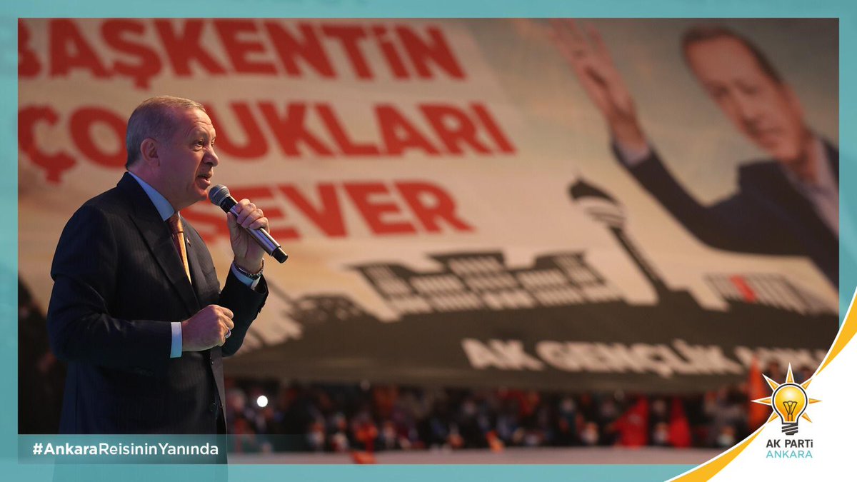 #AnkaraReisininYanında
Her kim bu vatana göz dikerse önce bin yıldır ödediğimiz bedellere baksın. Adımını da ona göre atsın zira o adımı son adımı olabilir.Recep Tayyip ERDOĞAN