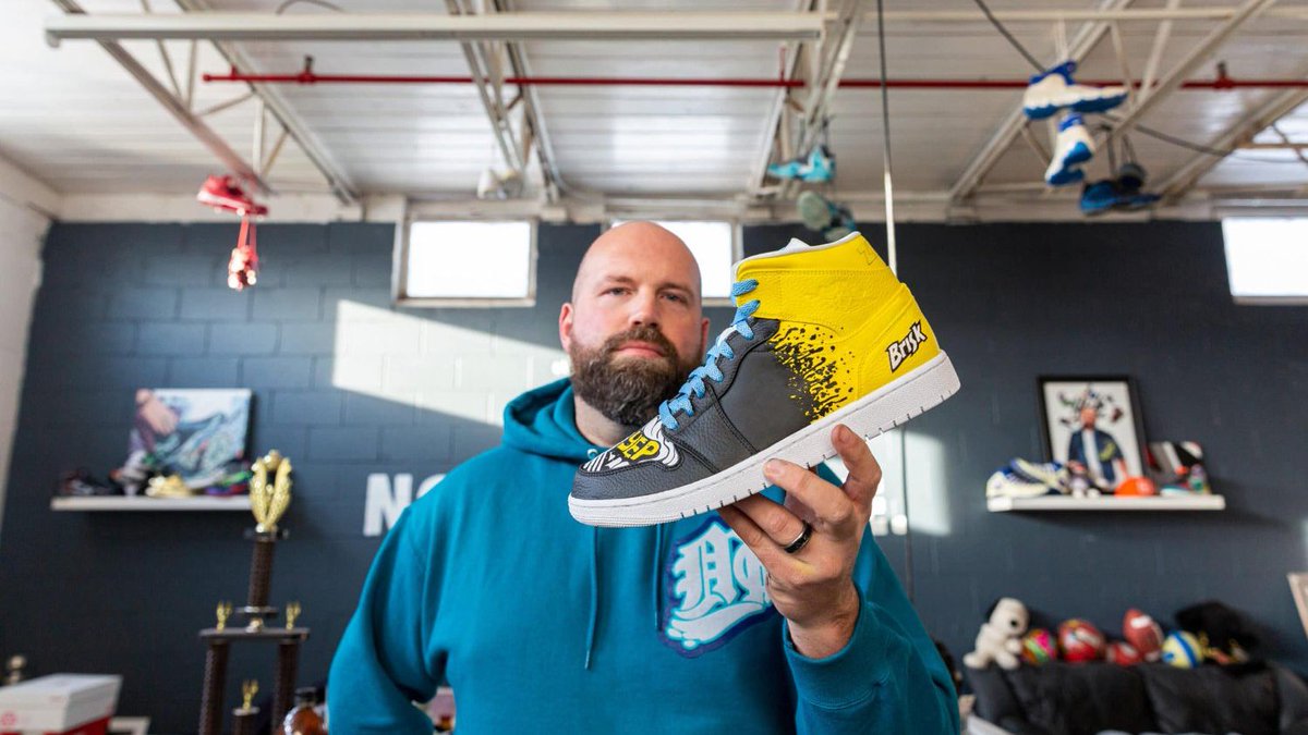 WeberPackaging's tweet photo. Sneaker Designer Mache And Brisk Iced Tea Collaborate Again For Zero Drop. https://t.co/MW9y6mBYUl? #Brisktea https://t.co/PgYMzlmHh1