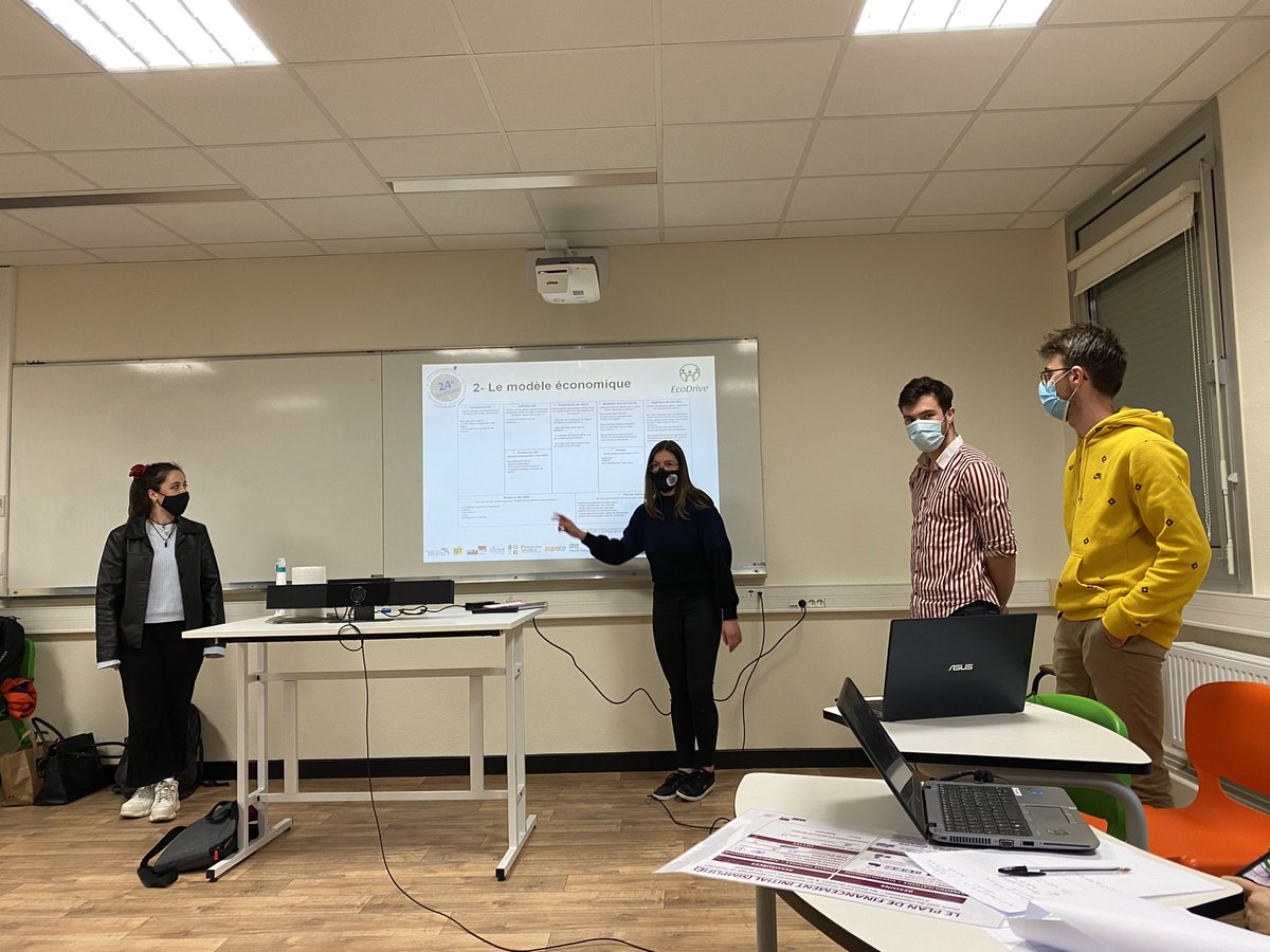 #24HPE 81 étudiants qui ont présenté 12 projets tous très bien ficelés ! Bravo <a href="/L_Quatreboeufs/">Laure Quatreboeufs</a> <a href="/IUTRennes/">IUT de Rennes</a>