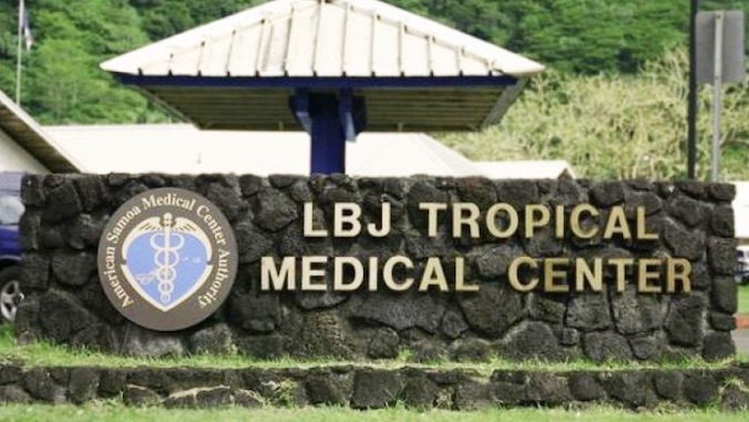 uhmanoa's tweet photo. $667K boosts prenatal healthcare, telemedicine network for American Samoa - The USDA grant is a collaboration between American Samoa, @uhmed and #Hawaii’s healthcare community ➡️ https://t.co/uDwdp9Ey08 #UHinTheCommunity https://t.co/n7GnSwlQU6